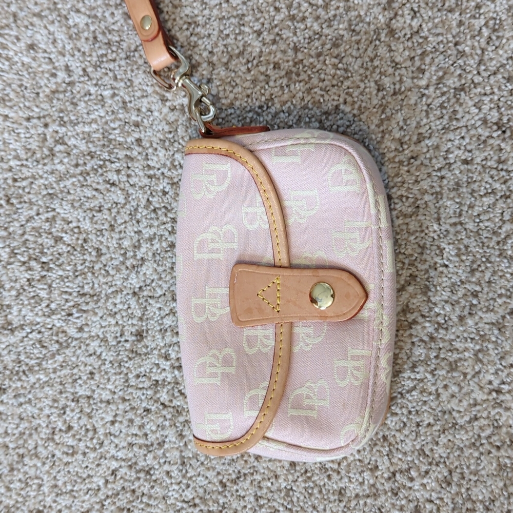 Dooney and Bourke Wristlet